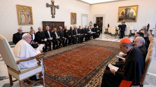 Papež Mednarodno teološko komisijo spodbudil k razvijanju teologije sinodalnosti