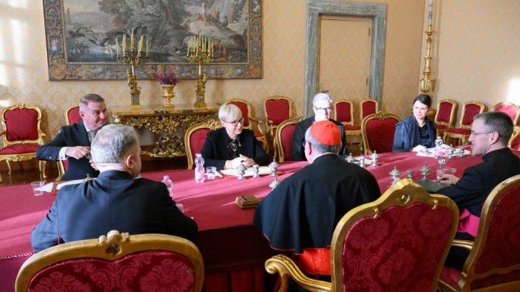 Entretiens à la Secrétairerie d'État