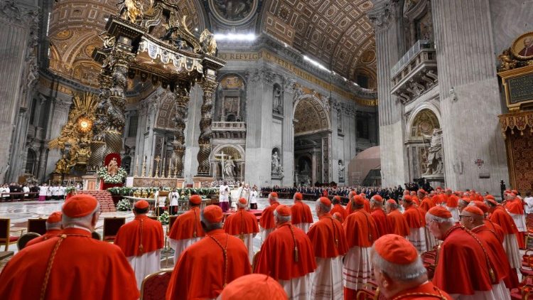 写真：2024年12月7日に行われた新枢機卿任命のための枢機卿会議