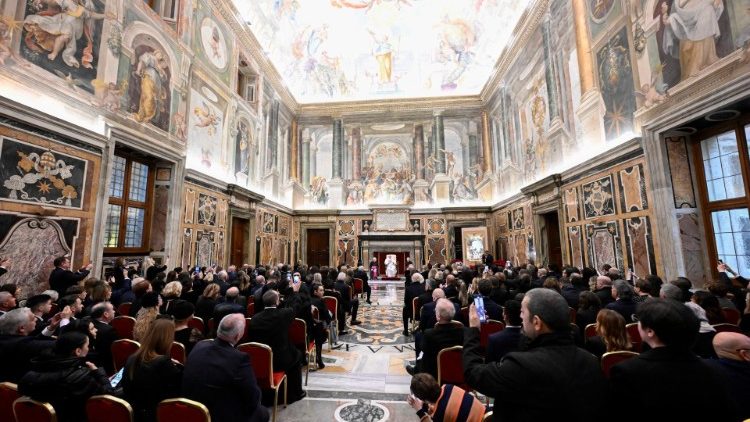 Audiencia del Papa a los promotores y artistas del Concierto de Navidad 2024