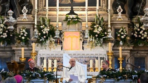 Ajaccio, Francesco: pace al mondo intero, ucraini e russi “si intendano”