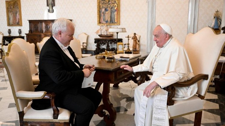 Падчас уручэння даверчых грамат паслом Чэхіі пры Святым Пасадзе 