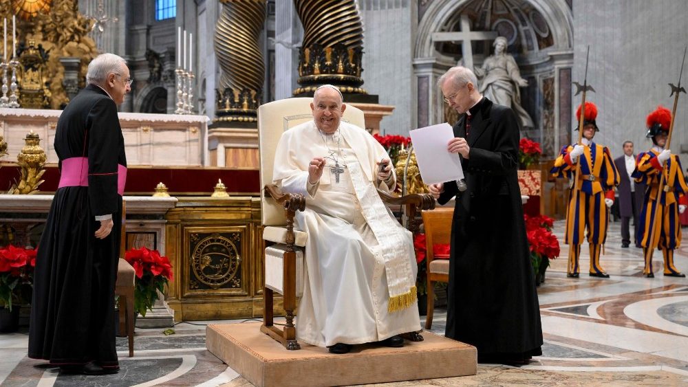 Audiência na Basílica de São Pedro aos peregrinos italianos do Caminho de Santiago de Compostela (Vatican Media)