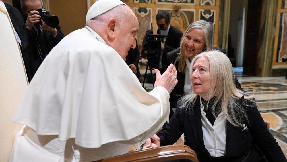 Папа Францішак з дэлегацыяй Італьянскай федэрацыі бочэ