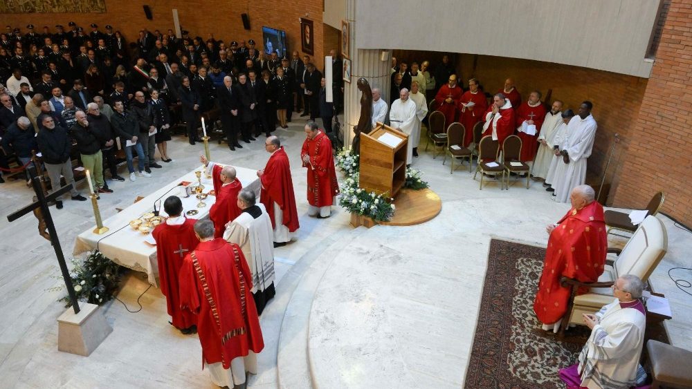 2024.12.26 Apertura della Porta Santa e Santa Messa - Casa Circondariale di Rebibbia