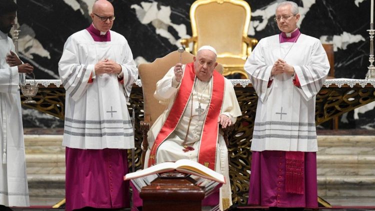 Ferenc pápa Angelo Amato bíboros temetési szertartásán