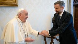 Papa Francisc și Alvaro Lario, președintele Fondului Internațional pentru Dezvoltarea Agricolă 