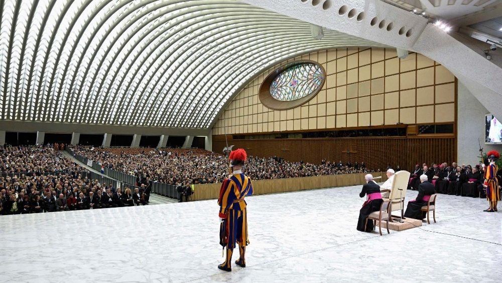 Participants au Jubilé du monde de la communication, en salle Paul VI, le 25 janvier 2025.