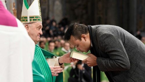 Papa Francisco: o Evangelho é nosso alimento cotidiano