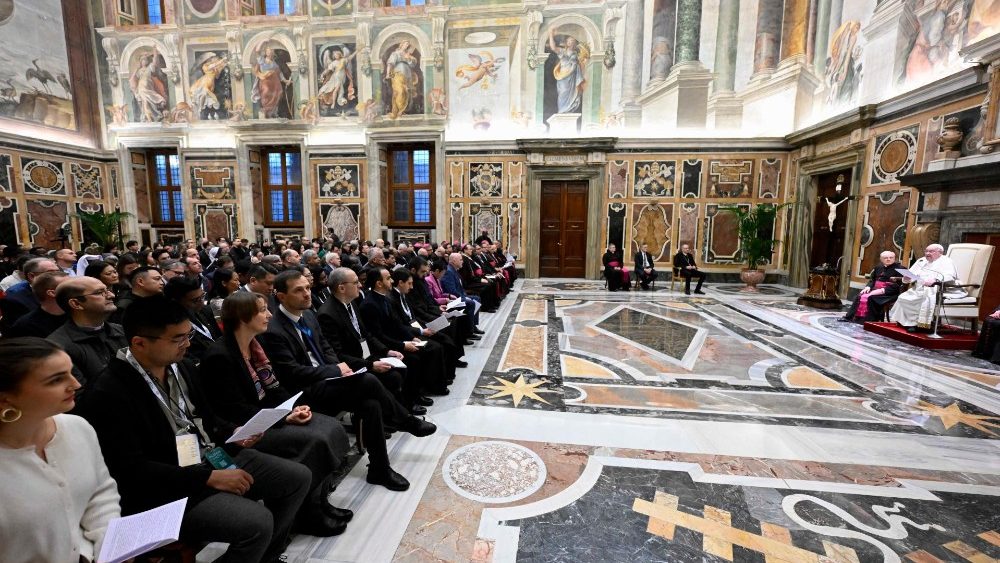 2025.01.27 Vescovi Presidenti delle Commissioni di Comunicazione e Direttori Nazionali degli uffii di Comunicazione