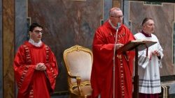 Baba Mtakatifu Francisko Dominika tarehe 2 Machi 2025, alikutana na kuzungumza na Kardinali Pietro Parolin, Katibu mkuu wa Vatican.