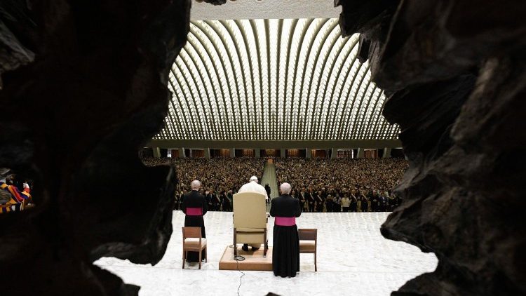 في مقابلته العامة اليوبيلية البابا يتحدّث عن مريم المجدليّة 