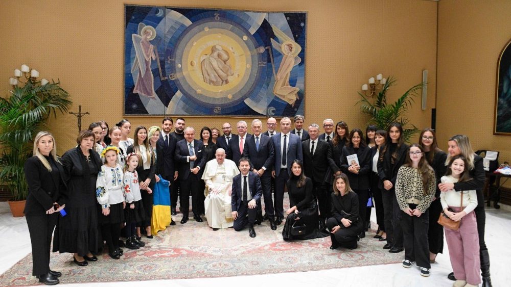 2025.02.05 Delegazione della Federazione Italiana Gioco Calcio, con 12 bambini dall'Ucraina