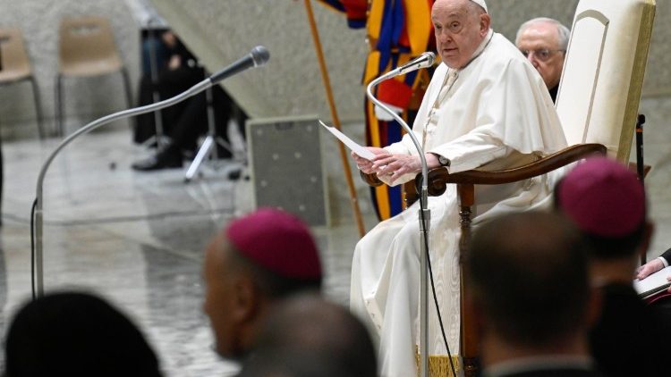 教皇フランシスコ　2025年2月5日の一般謁見　バチカン・パウロ6世ホール