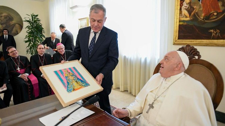 папата с членовете на изпълнителния комитет