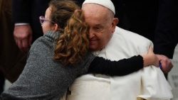 ഫ്രാൻസിസ് പാപ്പാ - പൊതുകൂടിക്കാഴ്ചയിൽനിന്നുള്ള ഒരു ദൃശ്യം