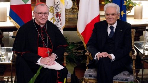 Doufáme v trvalý mír, odmítáme deportace Palestinců, uvedl kardinál Parolin při výročí Lateránských smluv