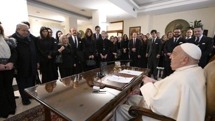 Papa na Ujumbe wa Mfuko wa Gaudium et Spes