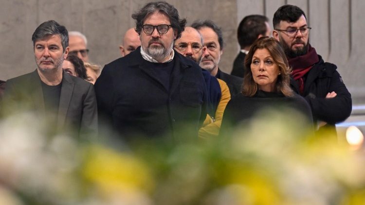 Wasanii na wanamichezo wanatumwa kutangaza Injili ya Heri