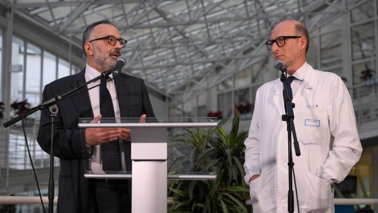 Conférence de presse sur la santé du Pape à la polyclinique Gemelli de Rome