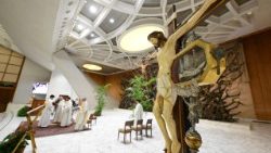 Ujumbe wa Baba Mtakatifu Francisko katika Kipindi cha Kwaresima kwa Mwaka 2025 unanogeshwa na kauli mbiu “Tutembee kwa pamoja katika matumaini.” 