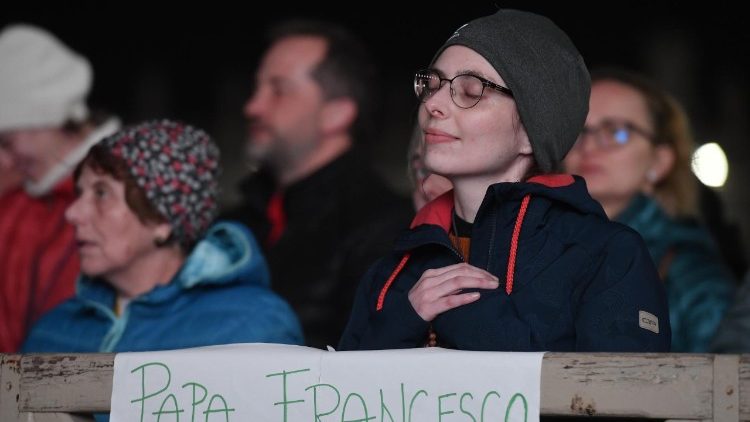 2025.03.04 Recita del Rosario