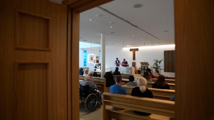 Szentmise a Gemelli-kórházban