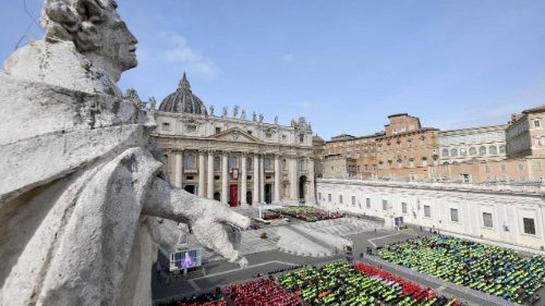 Il Papa: nei deserti di povertà i volontari sono segni di speranza e umanità nuova