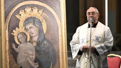 Ружанец за здароўе Папы з кардыналам Дэ Данацісам