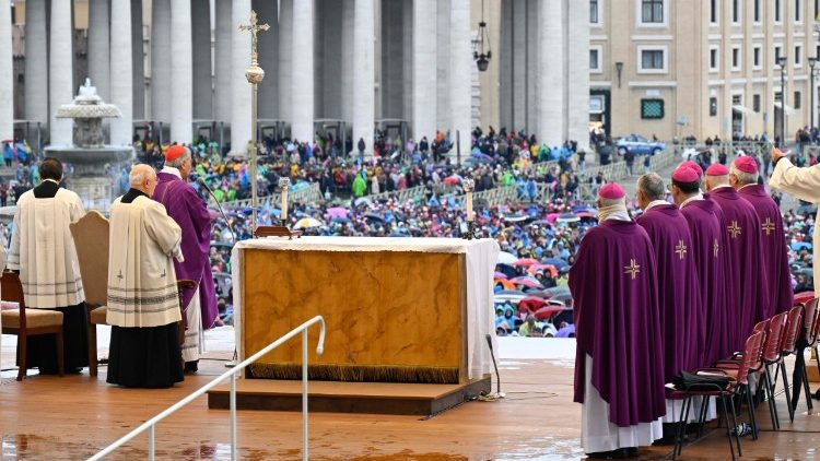 ナポリ大司教区および諸教区のローマ巡礼　2025年3月22日　バチカン・聖ペトロ広場