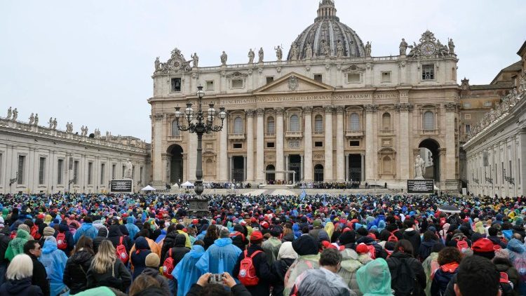 Vjernici na jubilejskom hodočašću iz napuljske nadbiskupije i drugih talijanskih biskupija