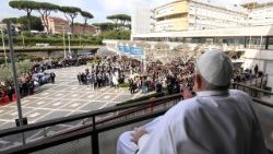 ቅዱስ ኣቦና እንቋዕ ናብ ቤትኩም ብደሓን ተመለስኩም!