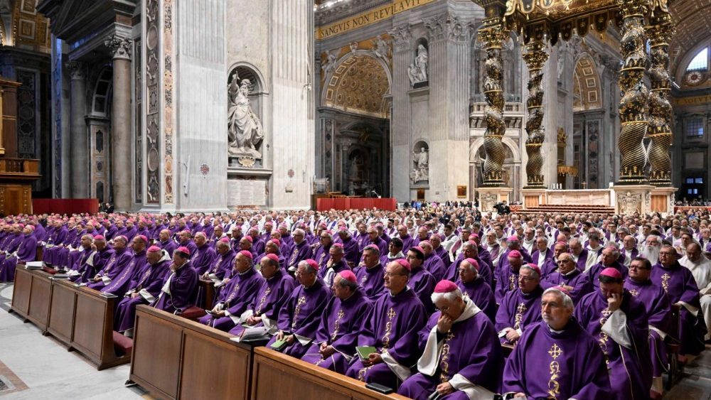 Святая Імша для ўдзельнікаў Другой Сінадальнай асамблеі Касцёла Італіі