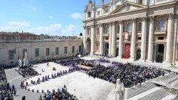 2025.04.06 S.E. Mons. Rino Fisichella - Giubileo degli Ammalati e del mondo della SanitÃ 