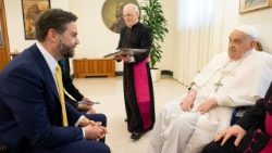 Le Pape a rencontré le vice-président des États-Unis, J.D. Vance, à la maison Sainte-Marthe, le dimanche de Pâques 20 avril 2025.