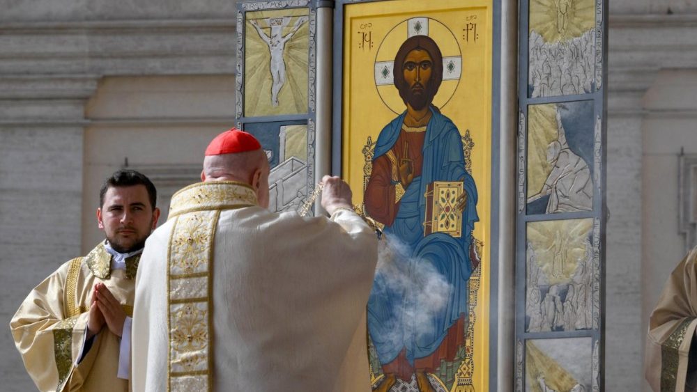 2025.04.20 Santa Messa di Pasqua presieduta dal Cardinale Angelo Comastri 