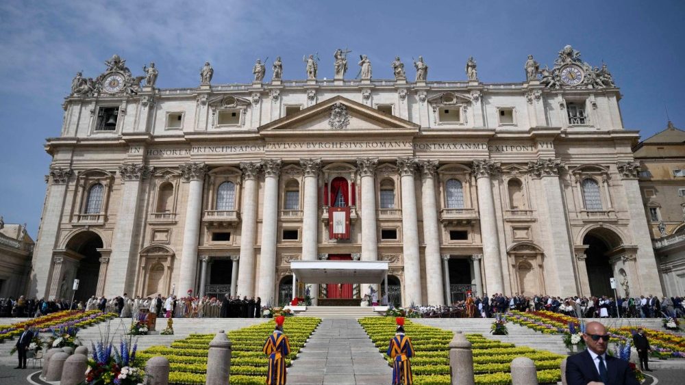 Велікодная Імша на Плошчы Святога Пятра