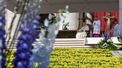 2025.04.20 Santa Messa di Pasqua presieduta dal Cardinale Angelo Comastri 