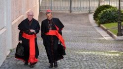 FOTOGALERIE z prvního shromáždění kardinálů papežovi smrti