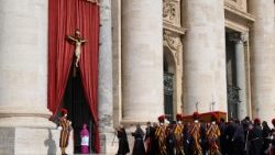 2025.04.23 Sede Vacante - Traslazione Salma SS Francesco nella Basilica Vaticana 