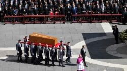 2025.04.26  Misa ya Mazishi ya Papa  wa Roma Francisko