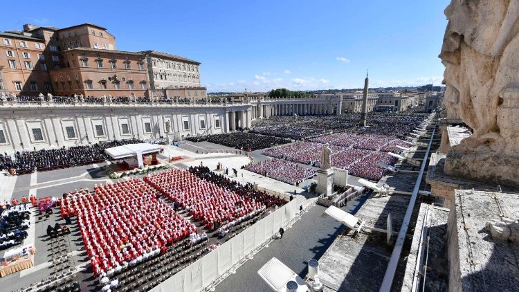 Погребальная Месса о Папе Франциске на площади Св. Петра (Ватикан, 26 апреля 2025 г.)
