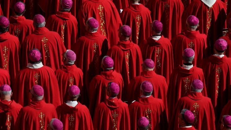 Messe d'obsèques du Pape François, samedi 26 avril 2025, sur le parvis de la place Saint-Pierre. 