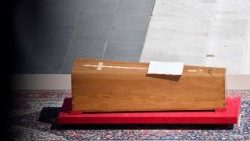 2025.04.26 Sfânta Liturghie de înmormântare a papei Francisc. 