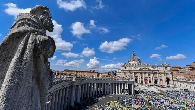 Площад "Свети Петър"