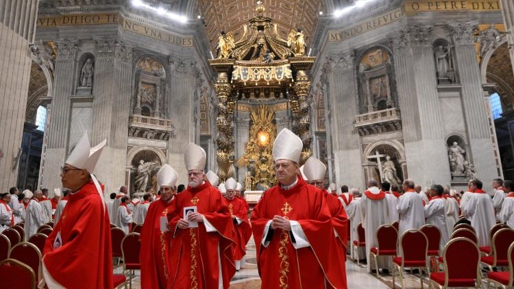 Katibu Mkuu wa Baraza la Kipapa Kwa Ajili ya Wakleri ni muhimu sana.