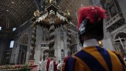 2025.04.28 Santa Messa nel III giorno dei Novendiali