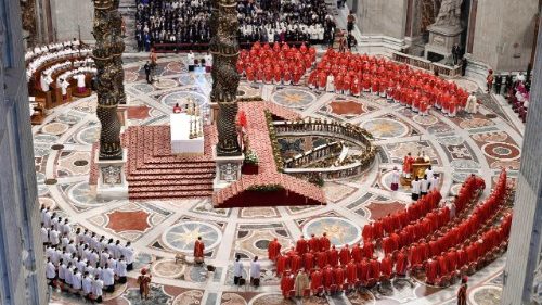 Missa Pro Eligendo Pontifice: "Que seja eleito o Papa que a Igreja e a humanidade precisam"