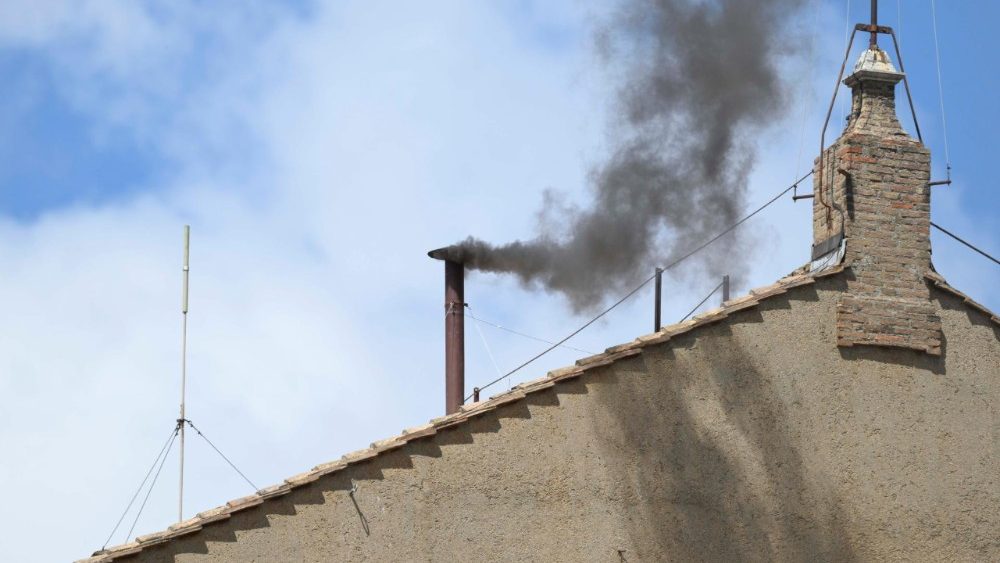 2025.05.07 Seconda fumata