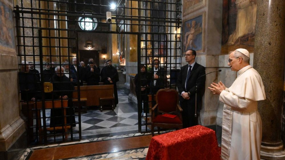 Papež Lev XIV. ve svatyni Matky Dobré rady v Genazzanu 